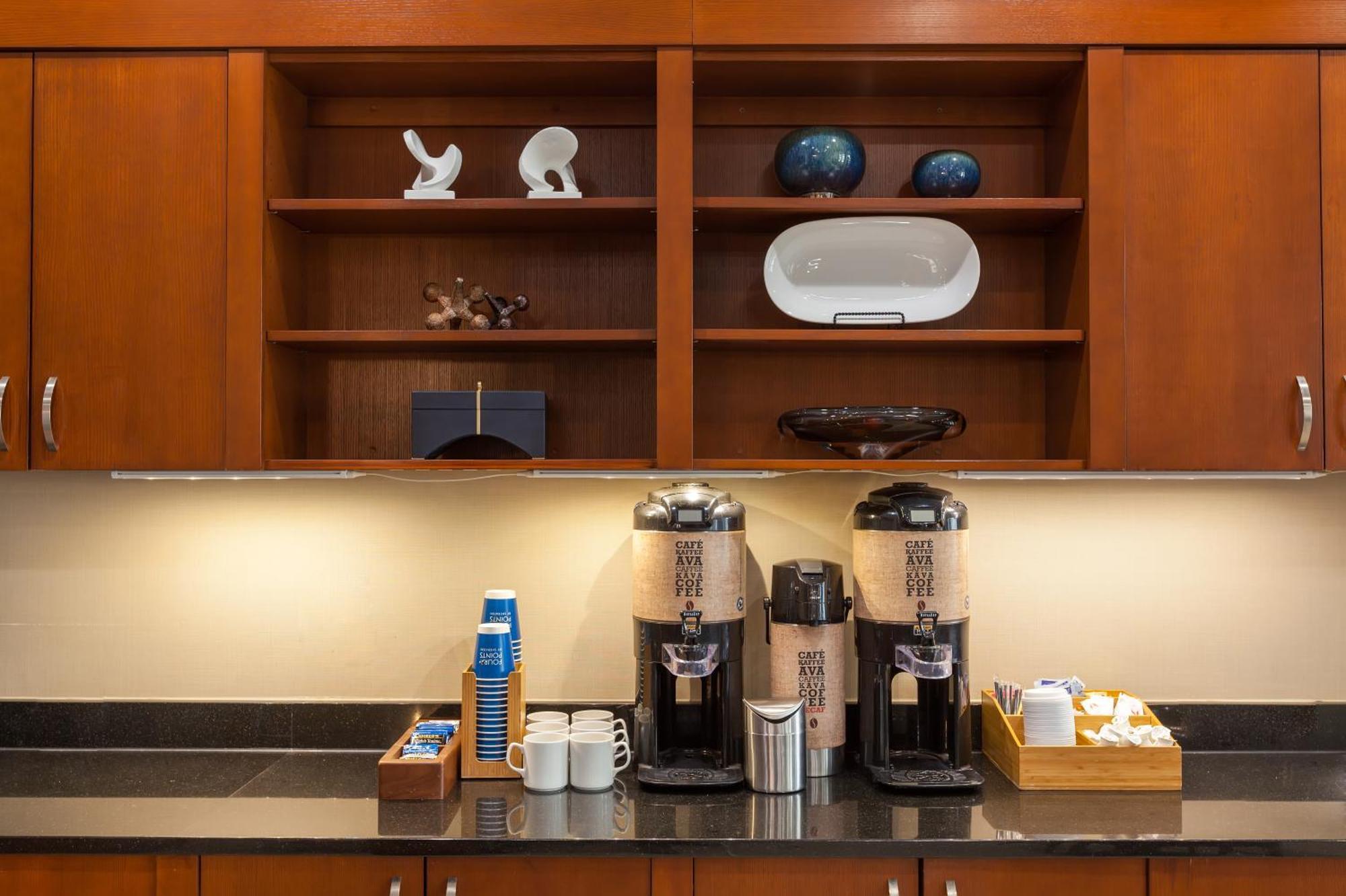 Four Points By Sheraton Raleigh Durham Airport Моррісвілл Екстер'єр фото
